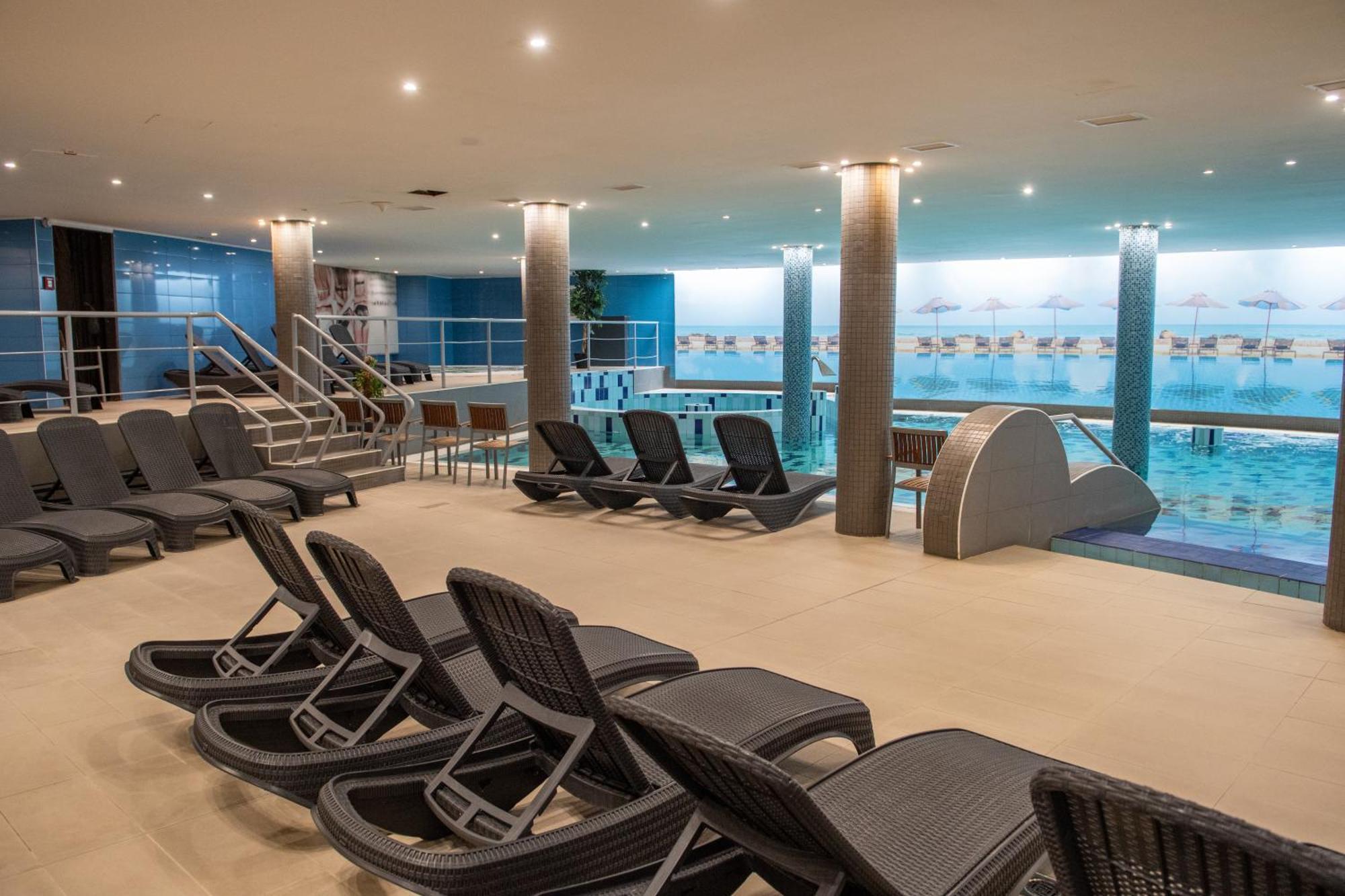 Ce Plaza Hotel Siófok Kültér fotó