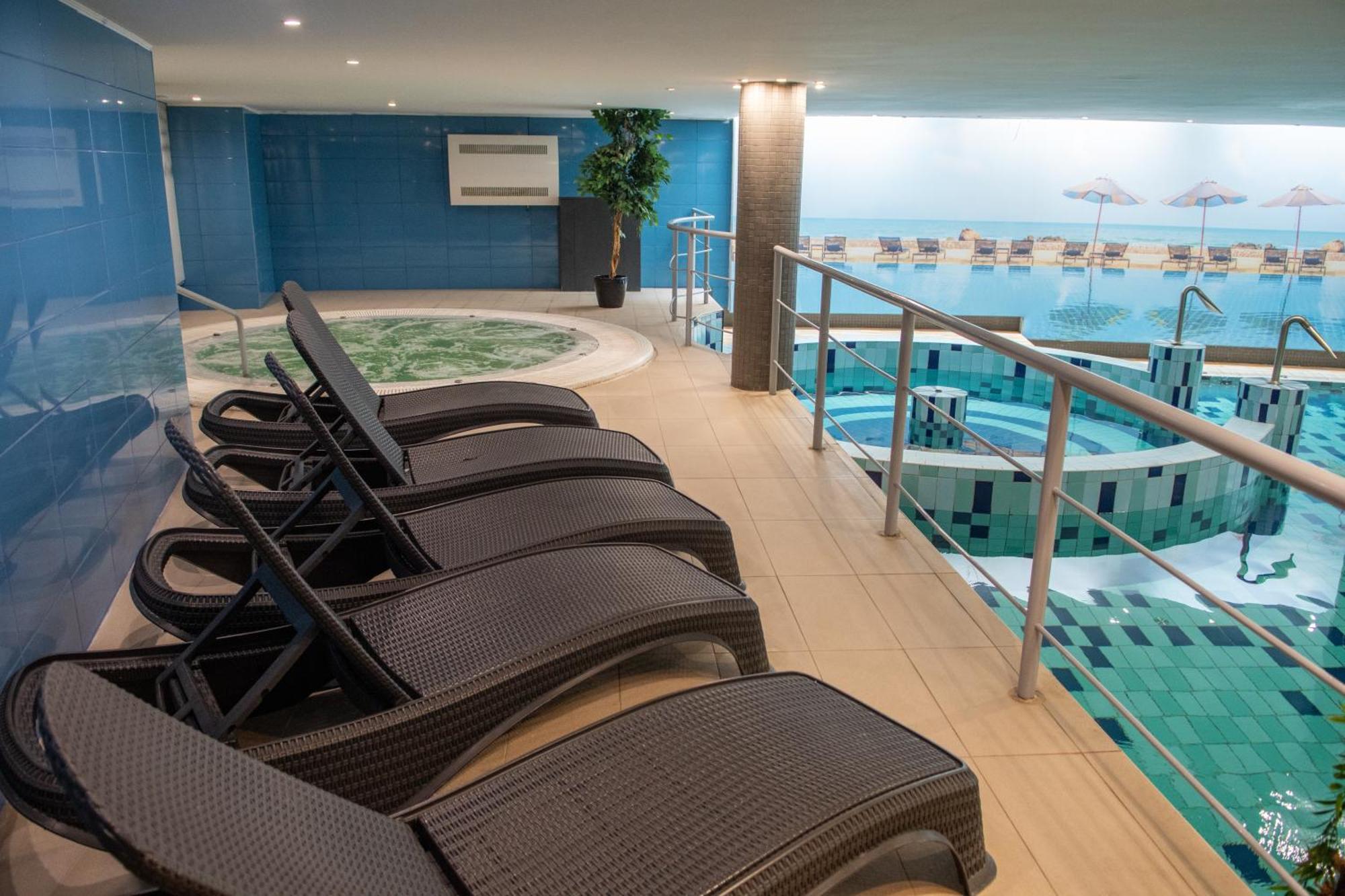 Ce Plaza Hotel Siófok Kültér fotó