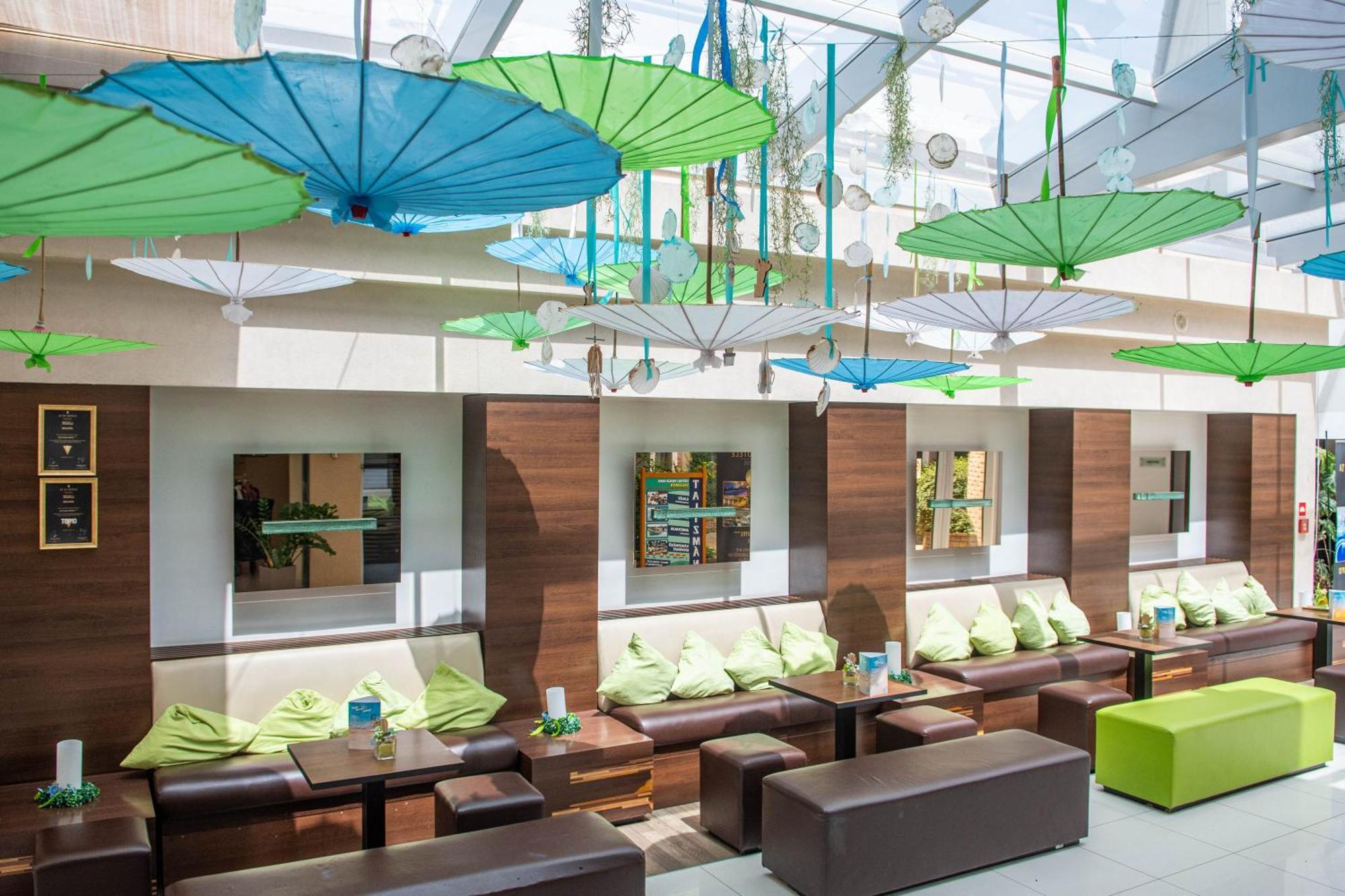 Ce Plaza Hotel Siófok Kültér fotó